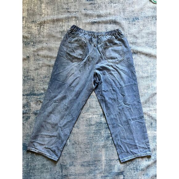 Women's Elastic Waist Super Distressed Light Denim Jeans 1X - Picture 2 of 6